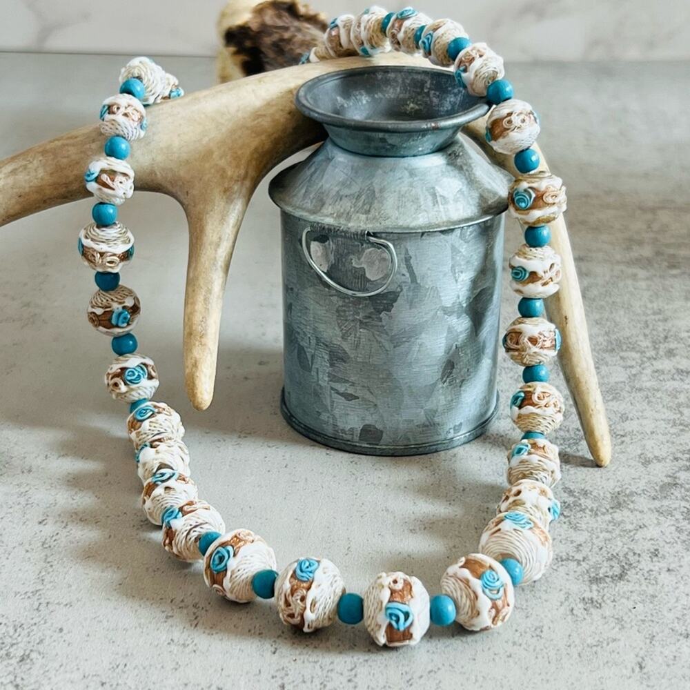 Vintage/Antique Murano Venetian Latticino Wedding Cake Necklace 16.5in.